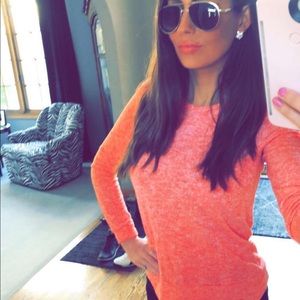 Summer & Sage size small top